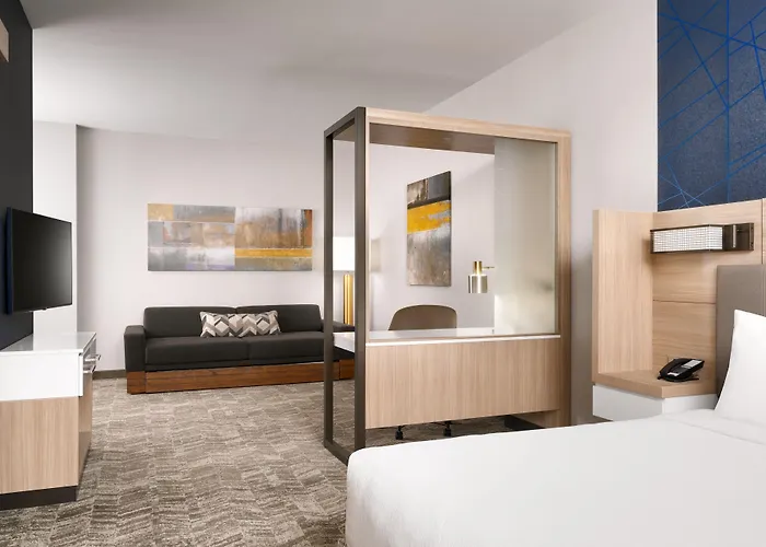 Springhill By Marriott Phoenix Hotel 3*